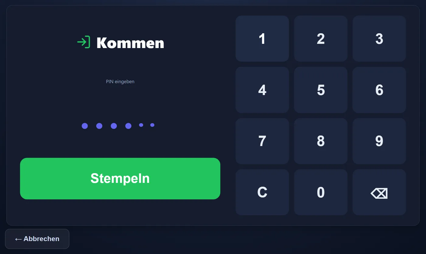 Die PIN-Eingabe am Kiosk: links die gewählte Aktion „Kommen“ als Überschrift, die Punkte der eingegebenen Ziffern und der Knopf Stempeln, rechts der große Ziffernblock.